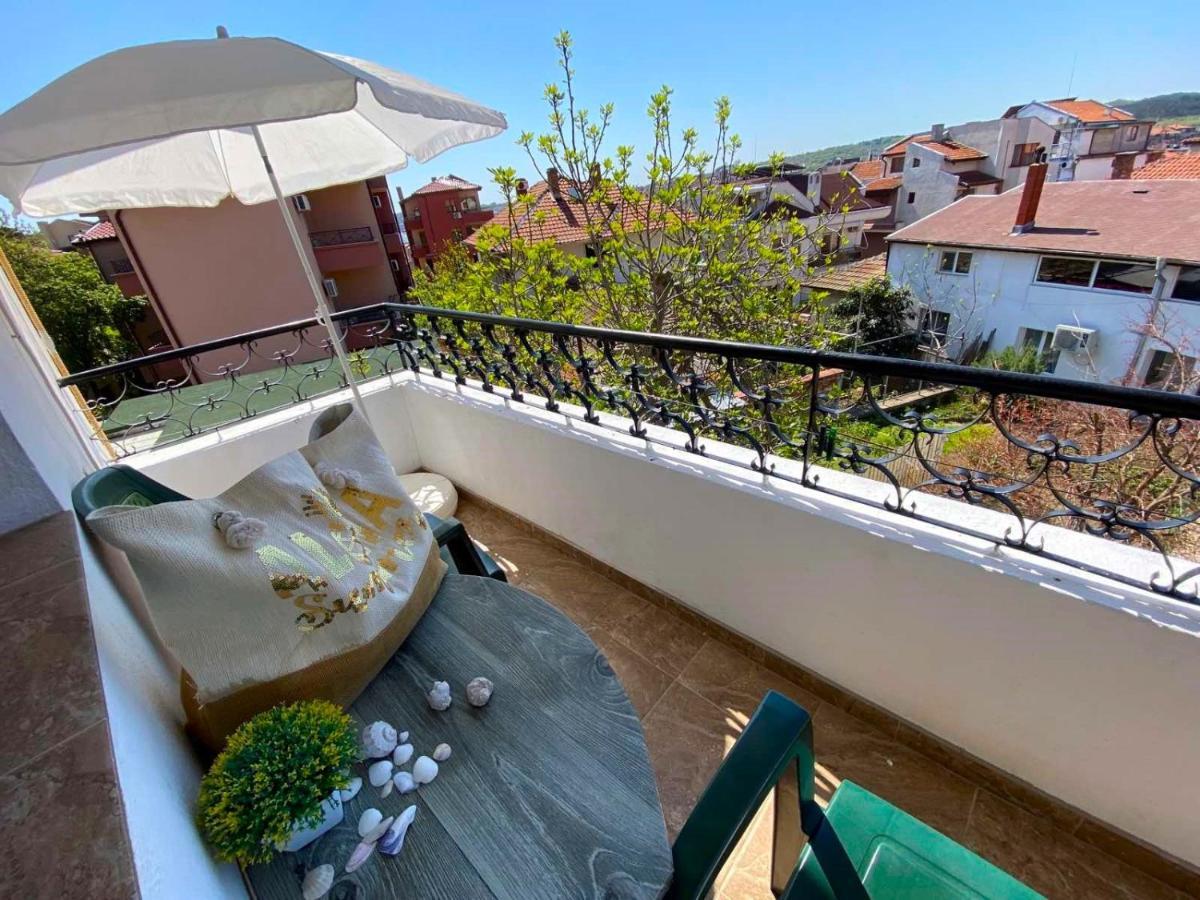 Guest House Hei Taka Sozopol Bagian luar foto