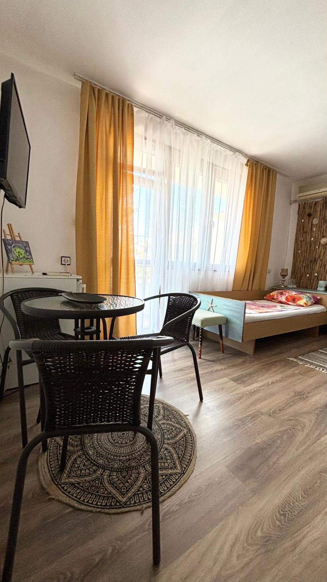 Guest House Hei Taka Sozopol Bagian luar foto