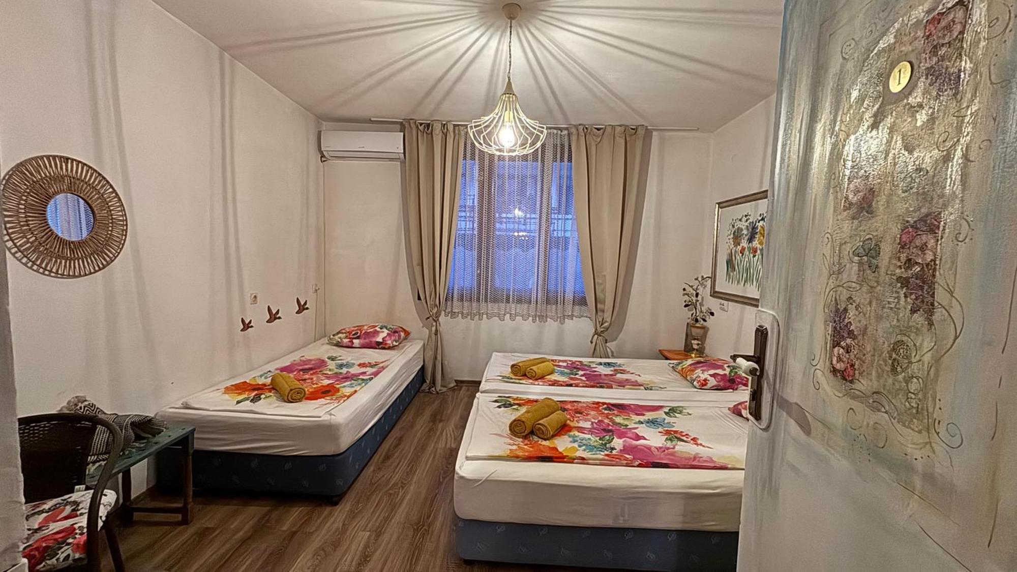 Guest House Hei Taka Sozopol Bagian luar foto